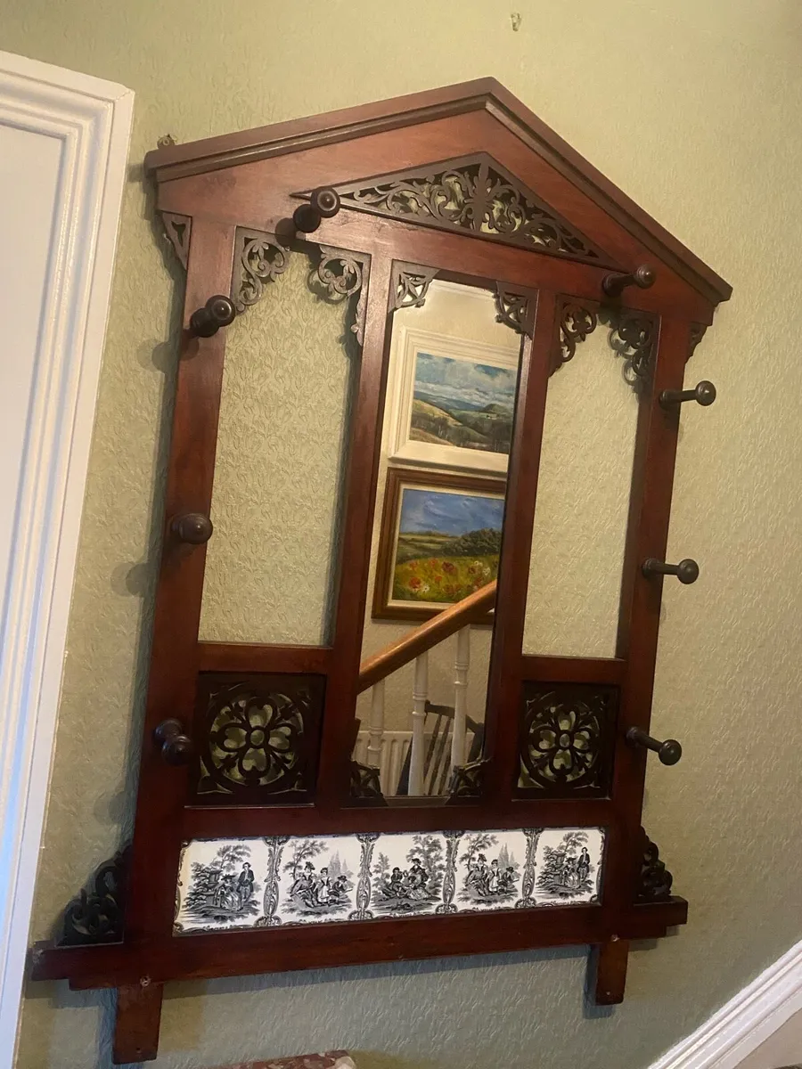 Wooden coat holder stand - Image 2