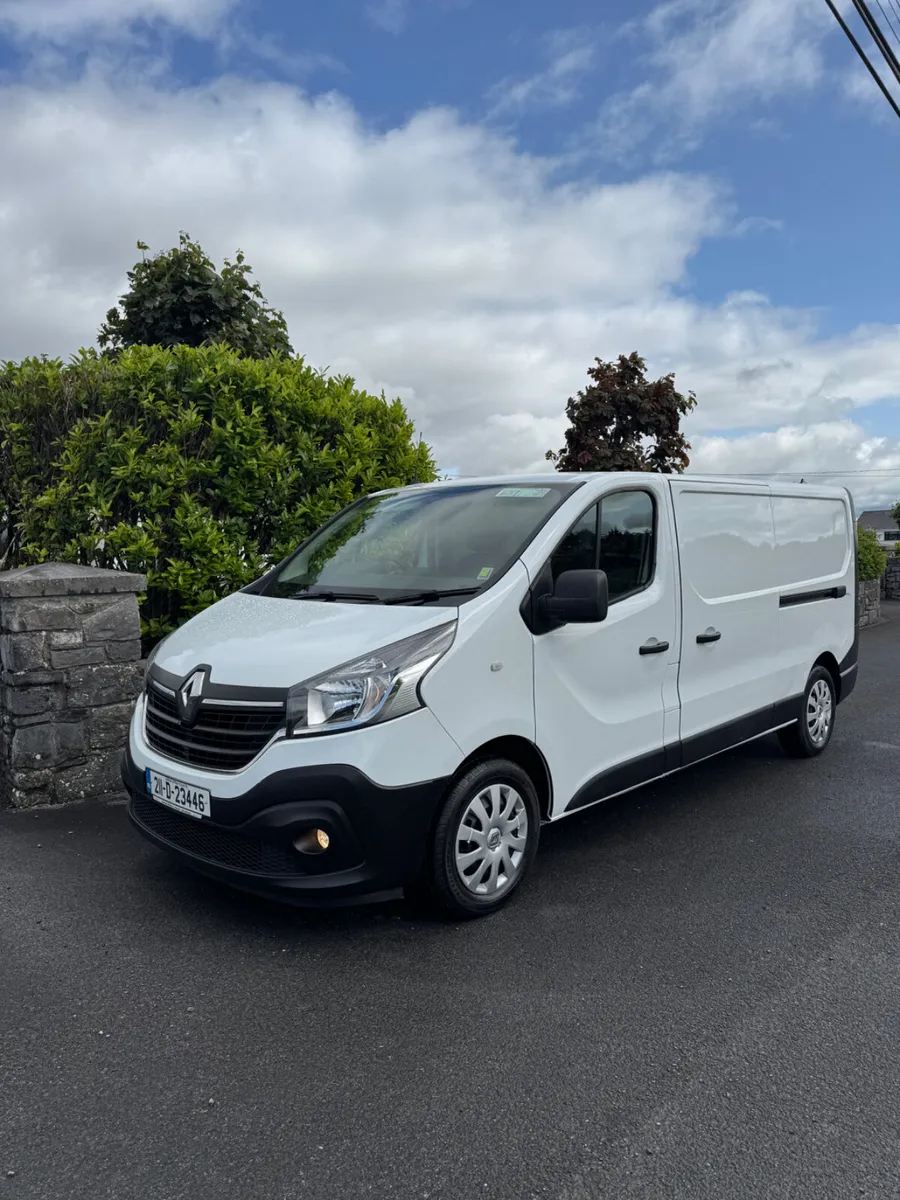 Renault Trafic 2021 - Image 4