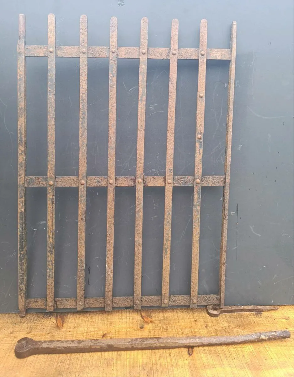 Forged Sidegate - Image 2