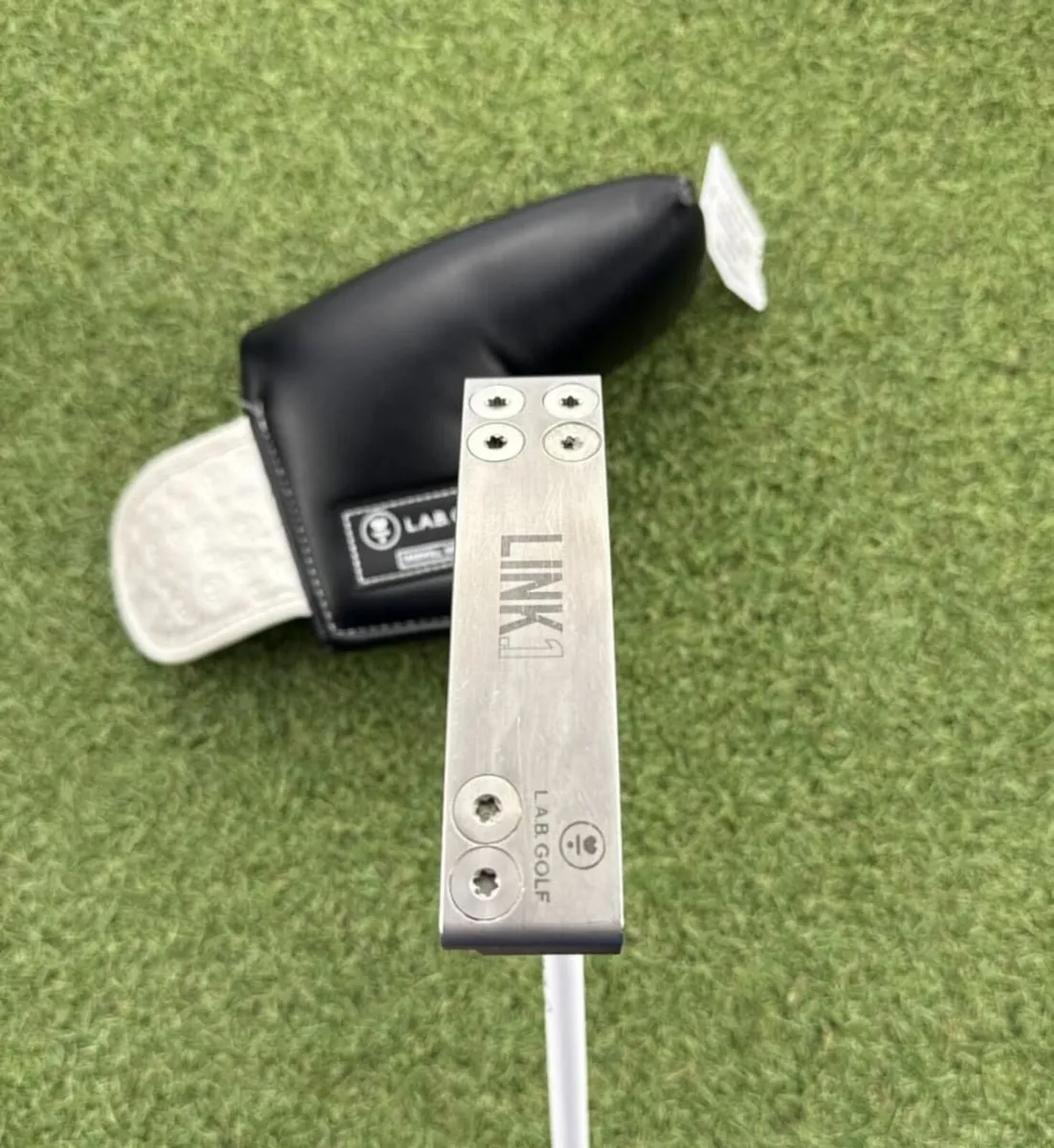 LAB LINK.1 PUTTER / 34″ - Image 2