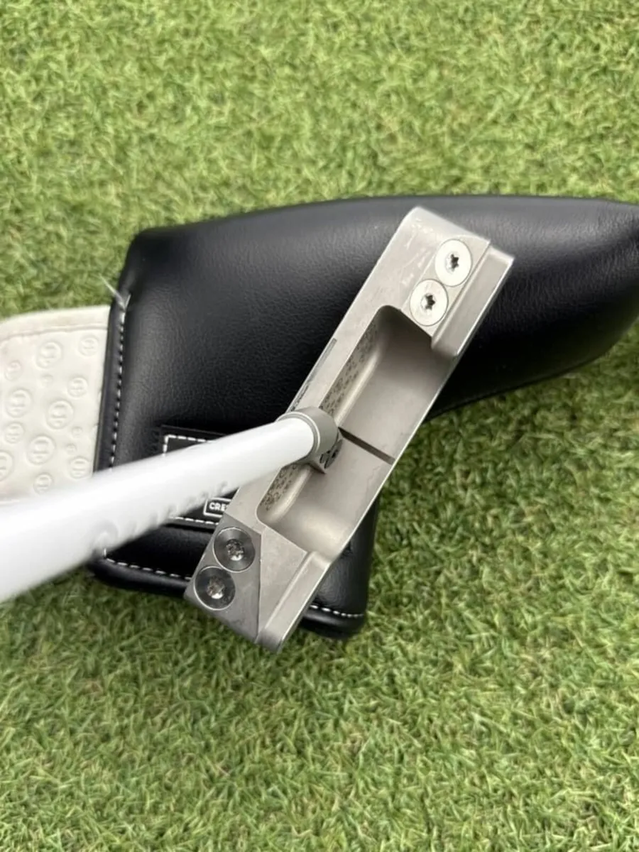 LAB LINK.1 PUTTER / 34″ - Image 4