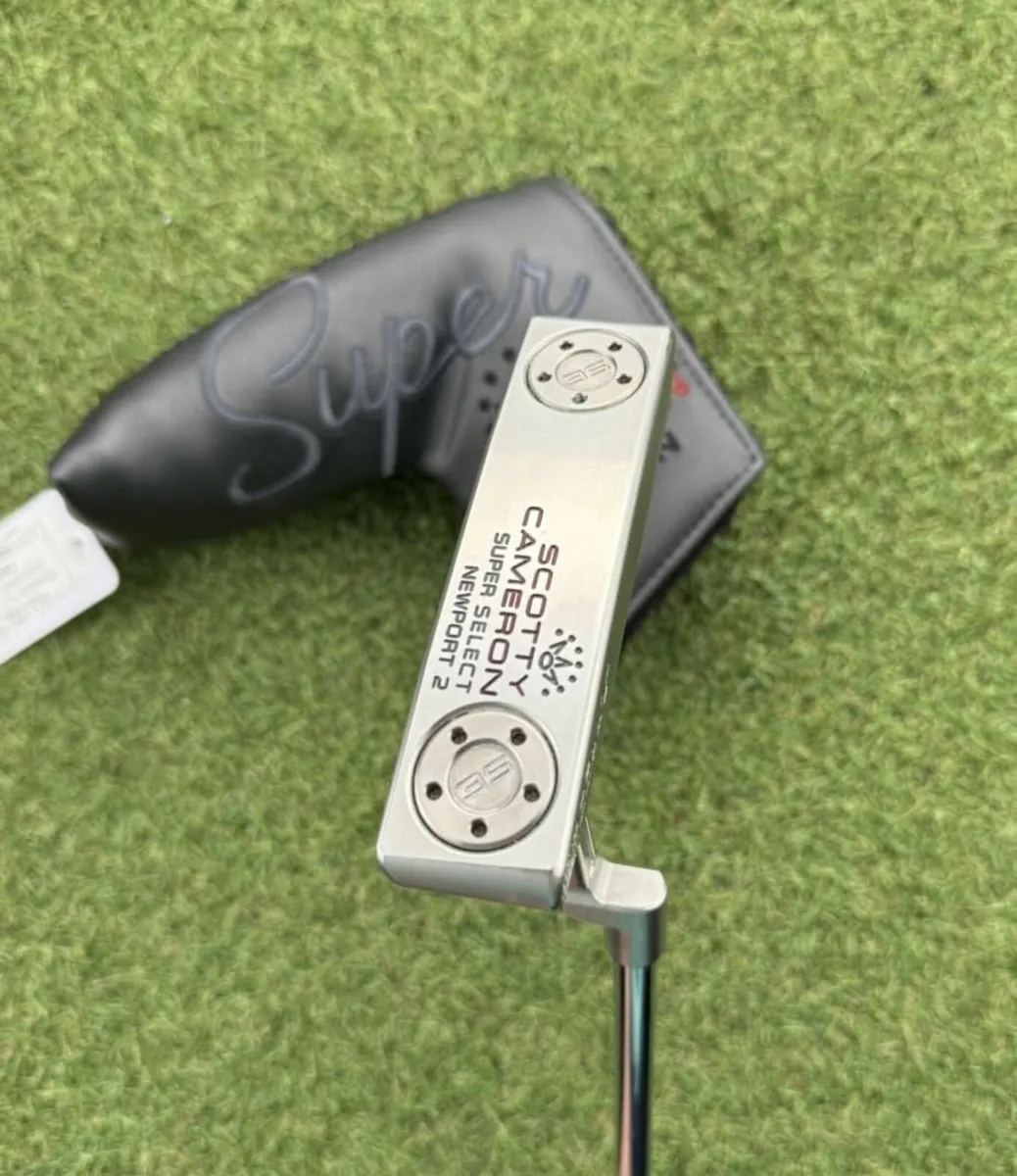 SCOTTY CAMERON SUPER SELECT NEWPORT 2 PUTTER / 34″ - Image 2