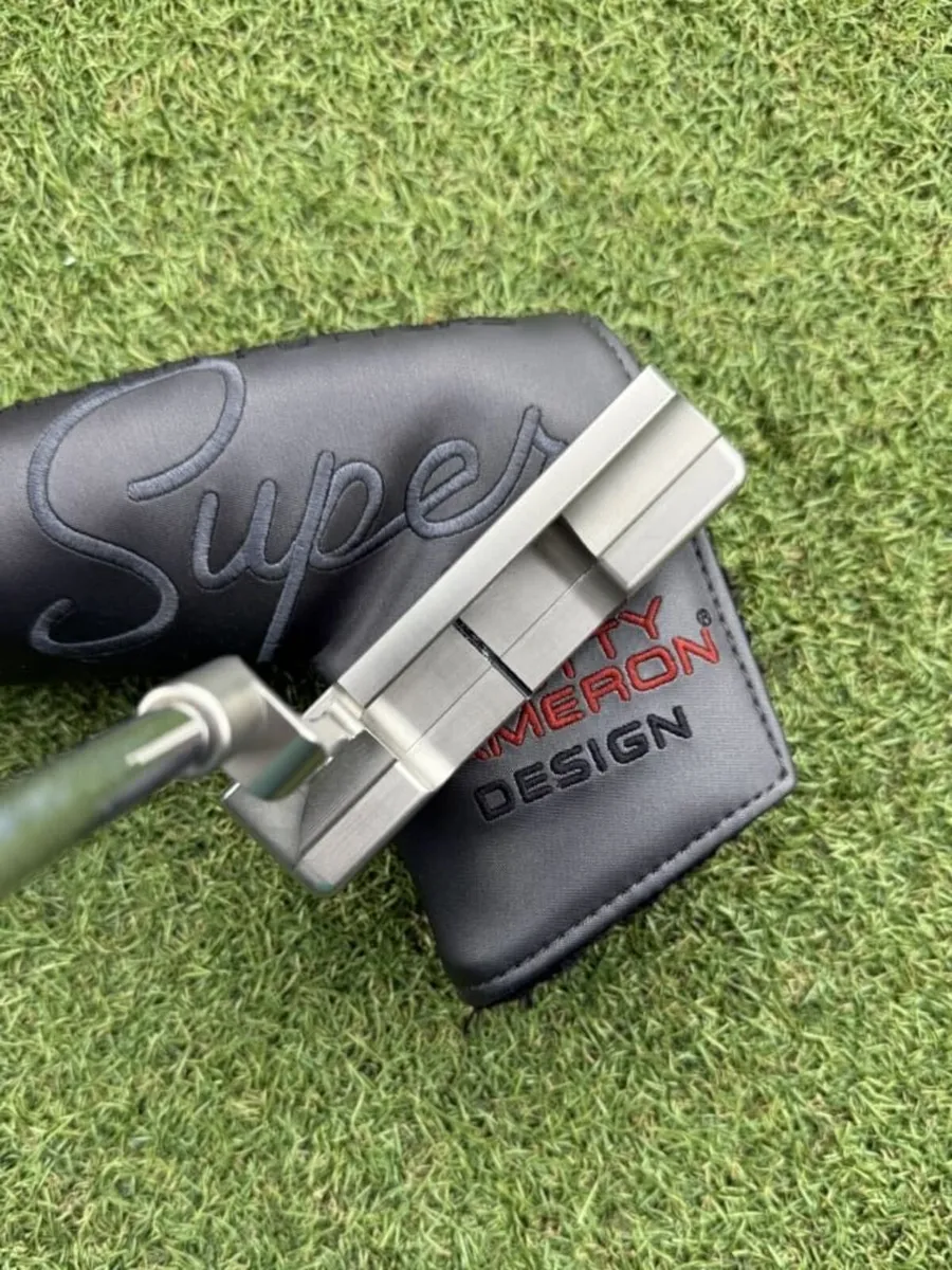 SCOTTY CAMERON SUPER SELECT NEWPORT 2 PUTTER / 34″ - Image 4