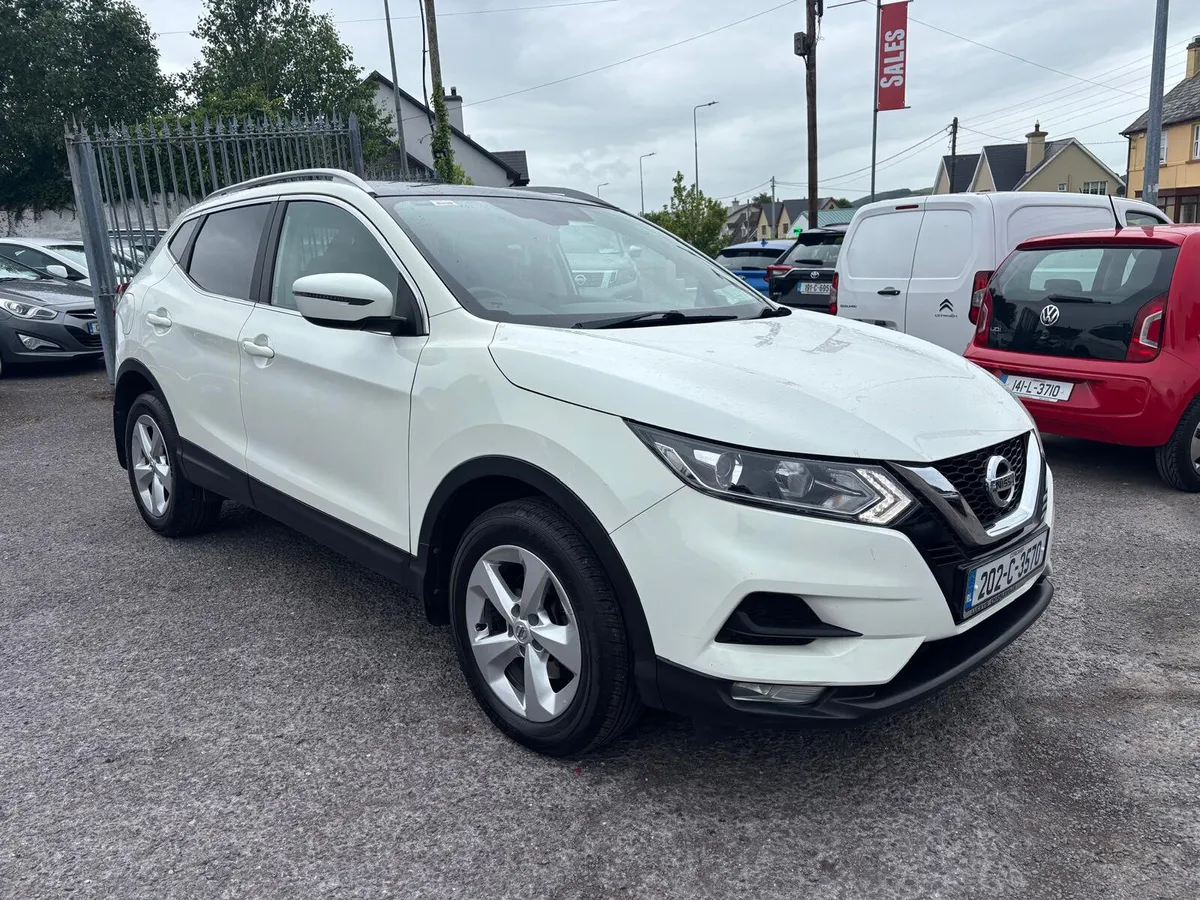 Nissan Qashqai 2020  ONE  OWNER  DIESEL - Image 1