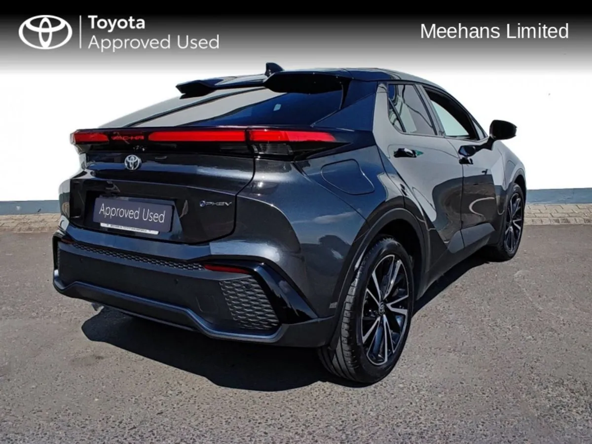 Toyota C-HR C-hr Phev SOL - Image 2