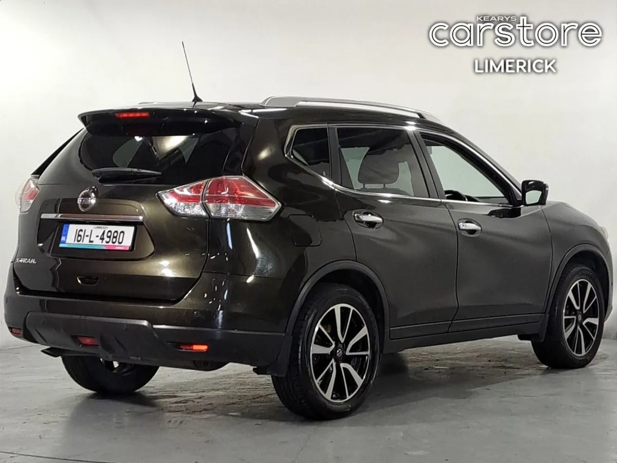 Nissan X-Trail 1.6d SV (5seater) Design Pack - Image 3