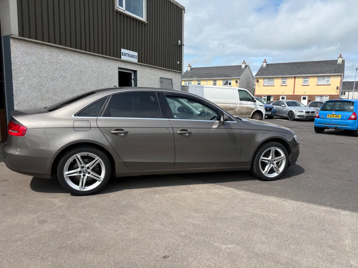 Audi A4 TDi 2013 - Image 2