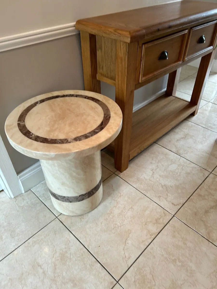Marble hall lamp table - Image 1