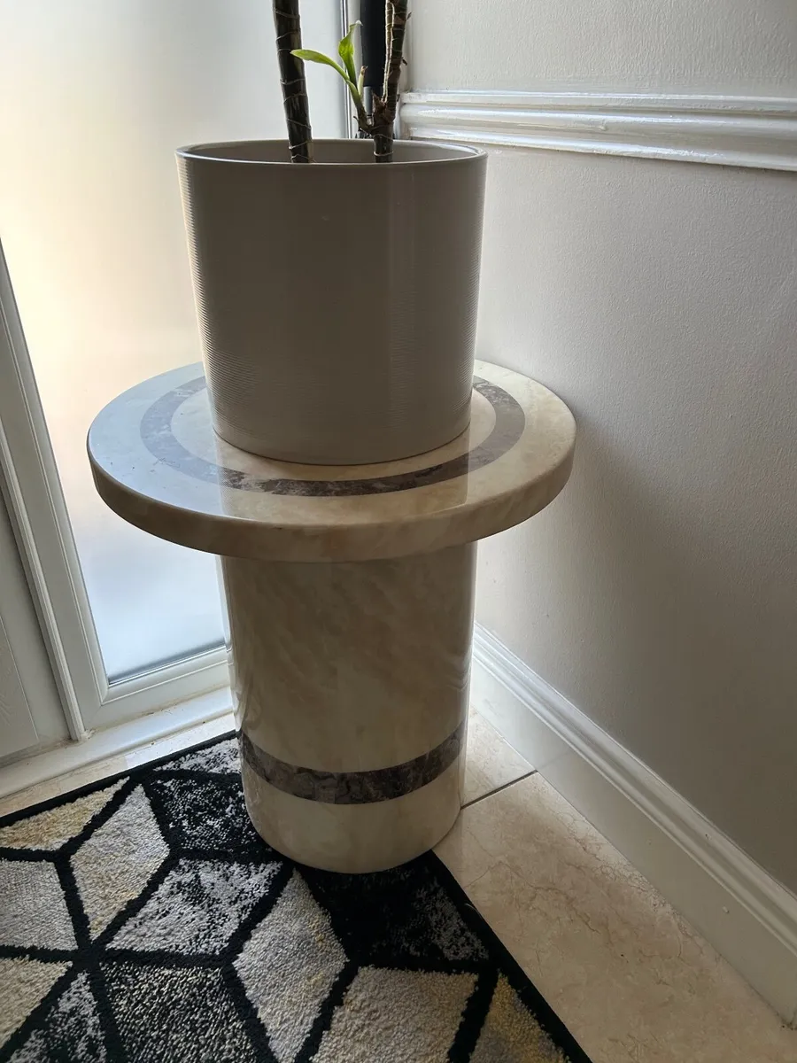 Marble hall lamp table - Image 2
