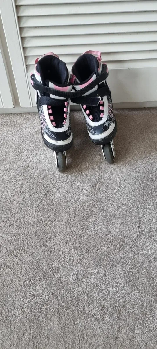Pink Inline Roller Skates - Image 3