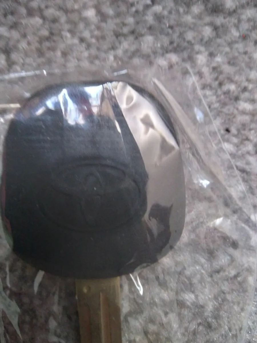 4 New Toyota keys - Image 1