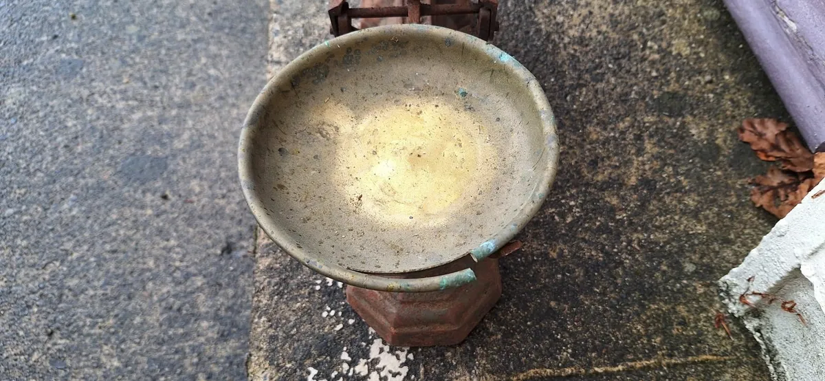Antique Cast Weighing Scales - Image 2