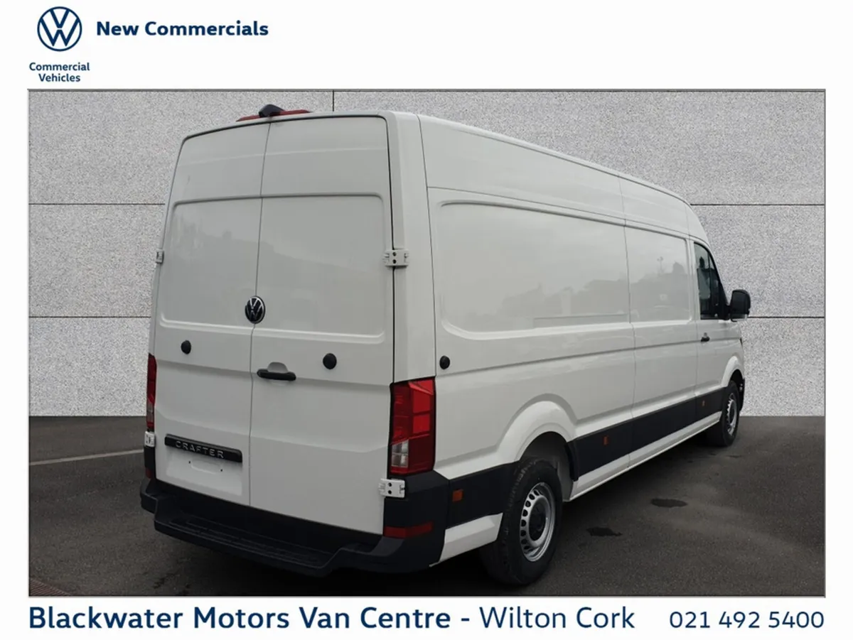 Volkswagen Crafter VAN 35 LONG WHEEL BASE TRENDLIN - Image 4