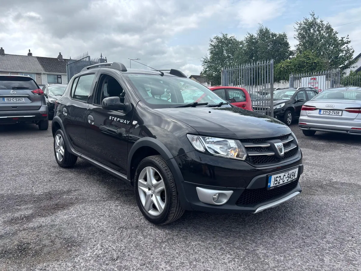 Dacia Sandero Stepway 2015  PETROL - Image 1