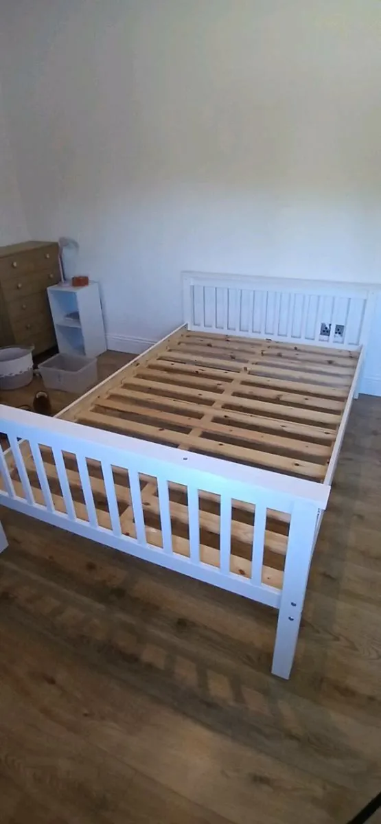 Small double bed frame - Image 1