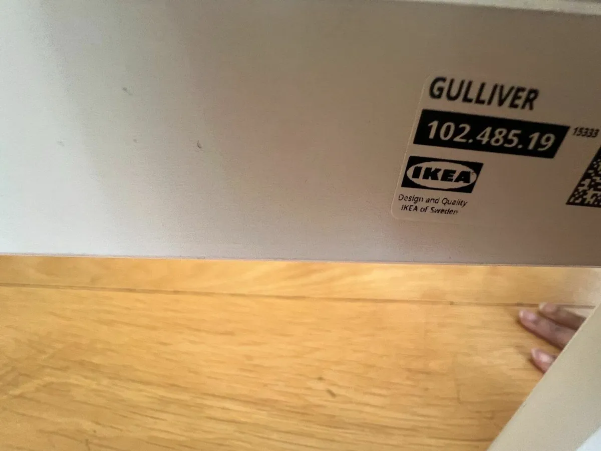 baby IKEA  cot, mattress and bed sheet - Image 3