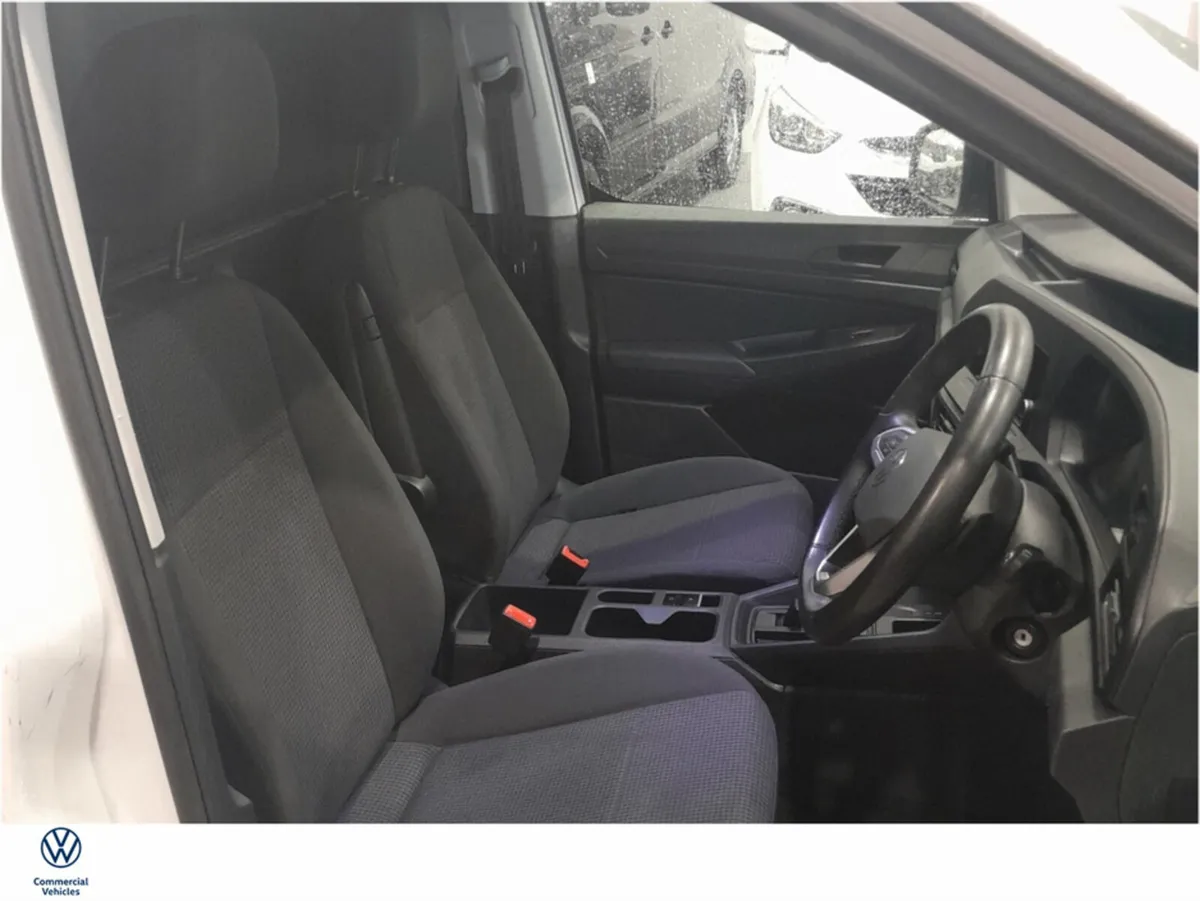 Volkswagen Caddy VAN 2.0 TDI BUSINESS + 122BHP A7F - Image 2