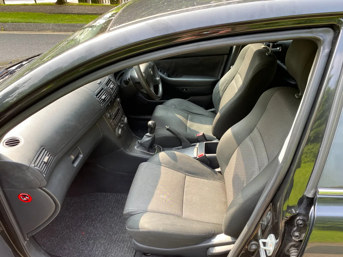 Toyota Avensis 1.6 VVTI Strata - Image 4