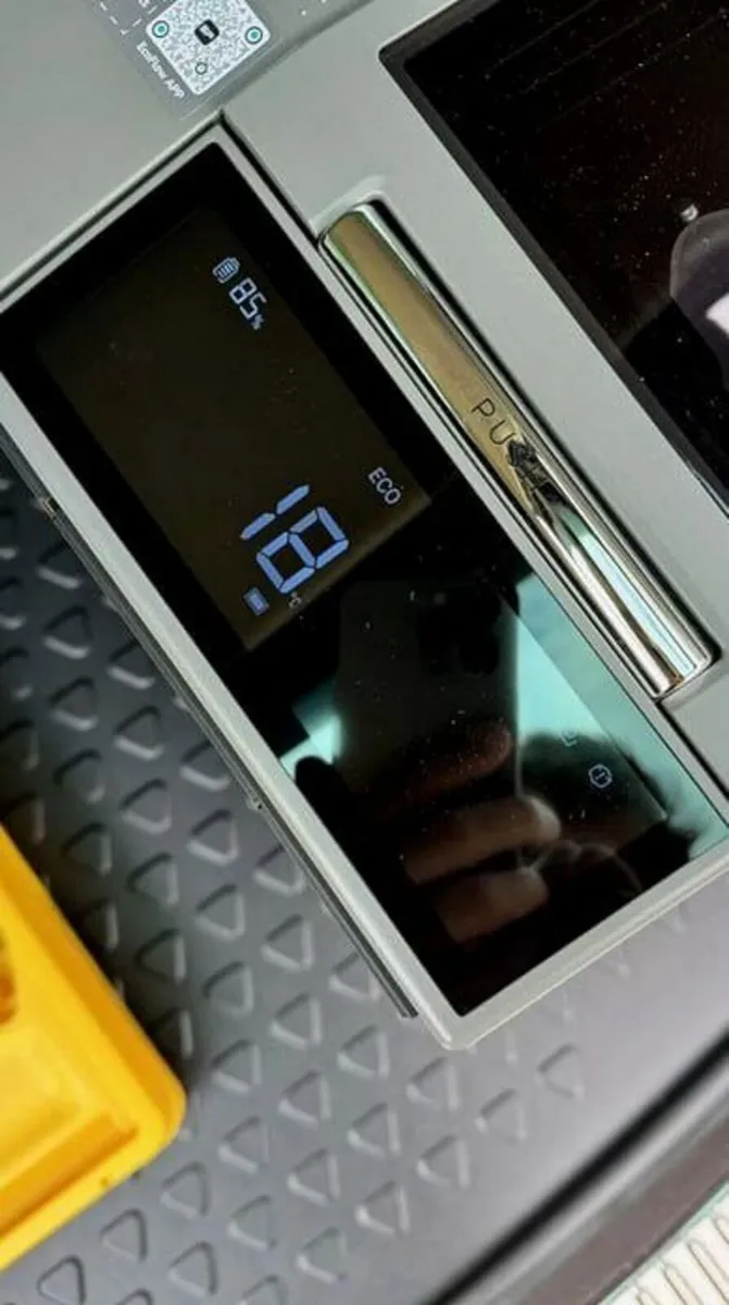 New EcoFlow GLACIER Portable Fridge + Battery - Image 4