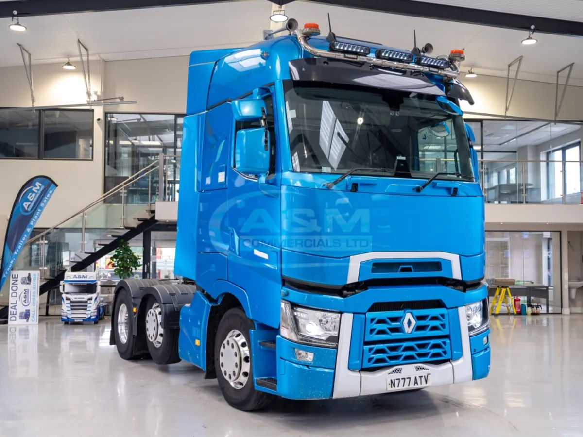 2019 (69) RENAULT T 520.26 6X2 TML HIGHCAB - Image 1