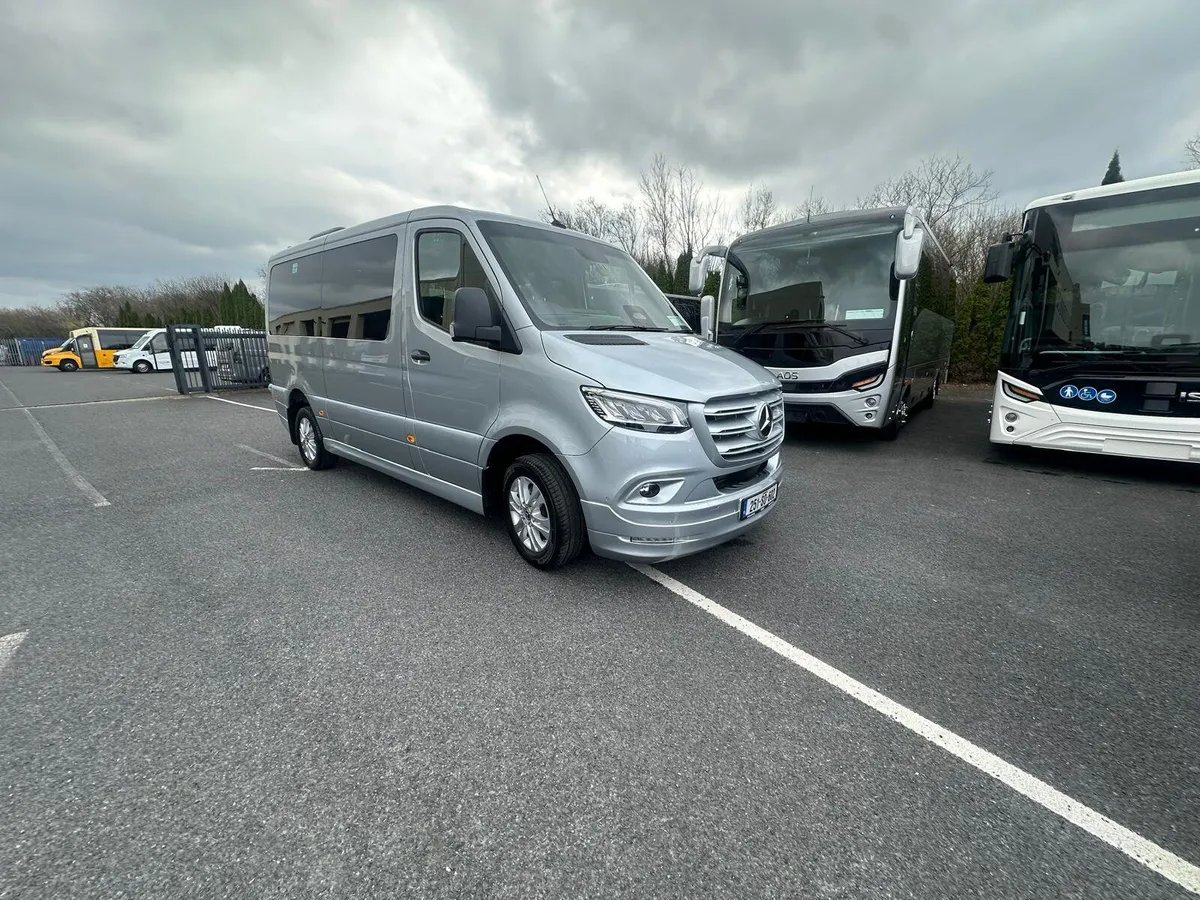 Mercedes-Benz Sprinter Transfer 23 – 10+D - Image 4