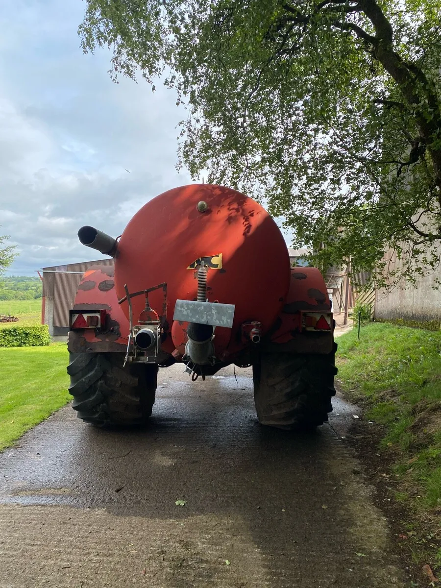 2050 NC slurry tanker - Image 2