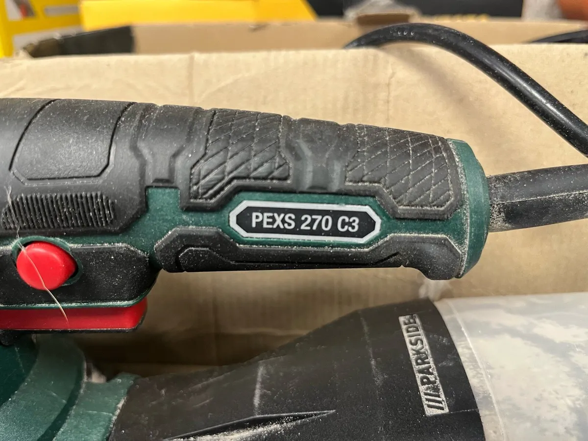 Parkside Random Orbital Sander - Image 2