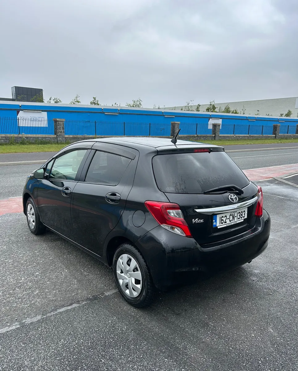 2016 Toyota Vitz (Yaris) 1.0 Petrol Auto LOW KMS - Image 3