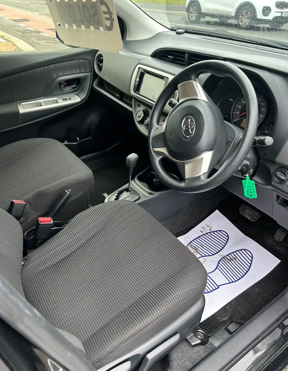 2016 Toyota Vitz (Yaris) 1.0 Petrol Auto LOW KMS - Image 4