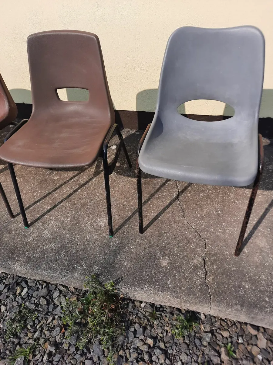 Poly chairs - Image 1