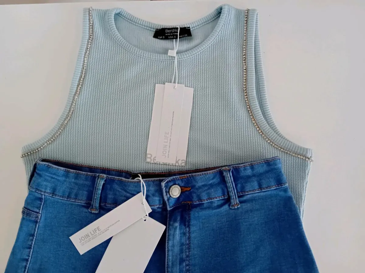NEW Girls Shorts 12-15yrs - Image 1