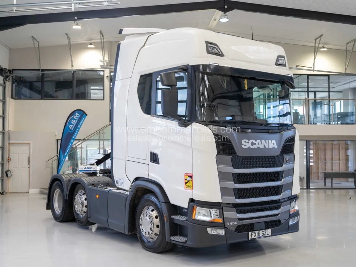 2018 (18) SCANIA S450 HIGHLINE 6X2 MIDLIFT - Image 1