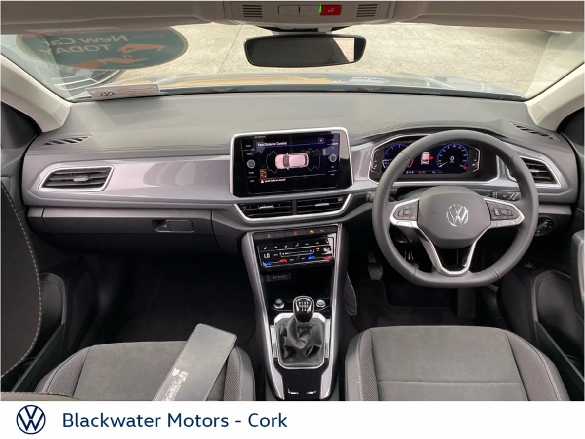 Volkswagen T-Roc 1.0TSI 110BHP STYLE *ORDER YOUR 2 - Image 2