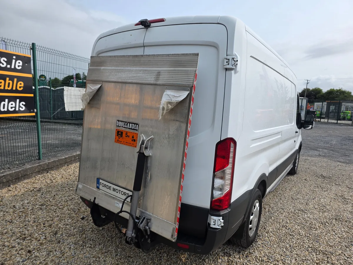 Ford Transit Highroof Tailgate Lift 2017 - Image 4