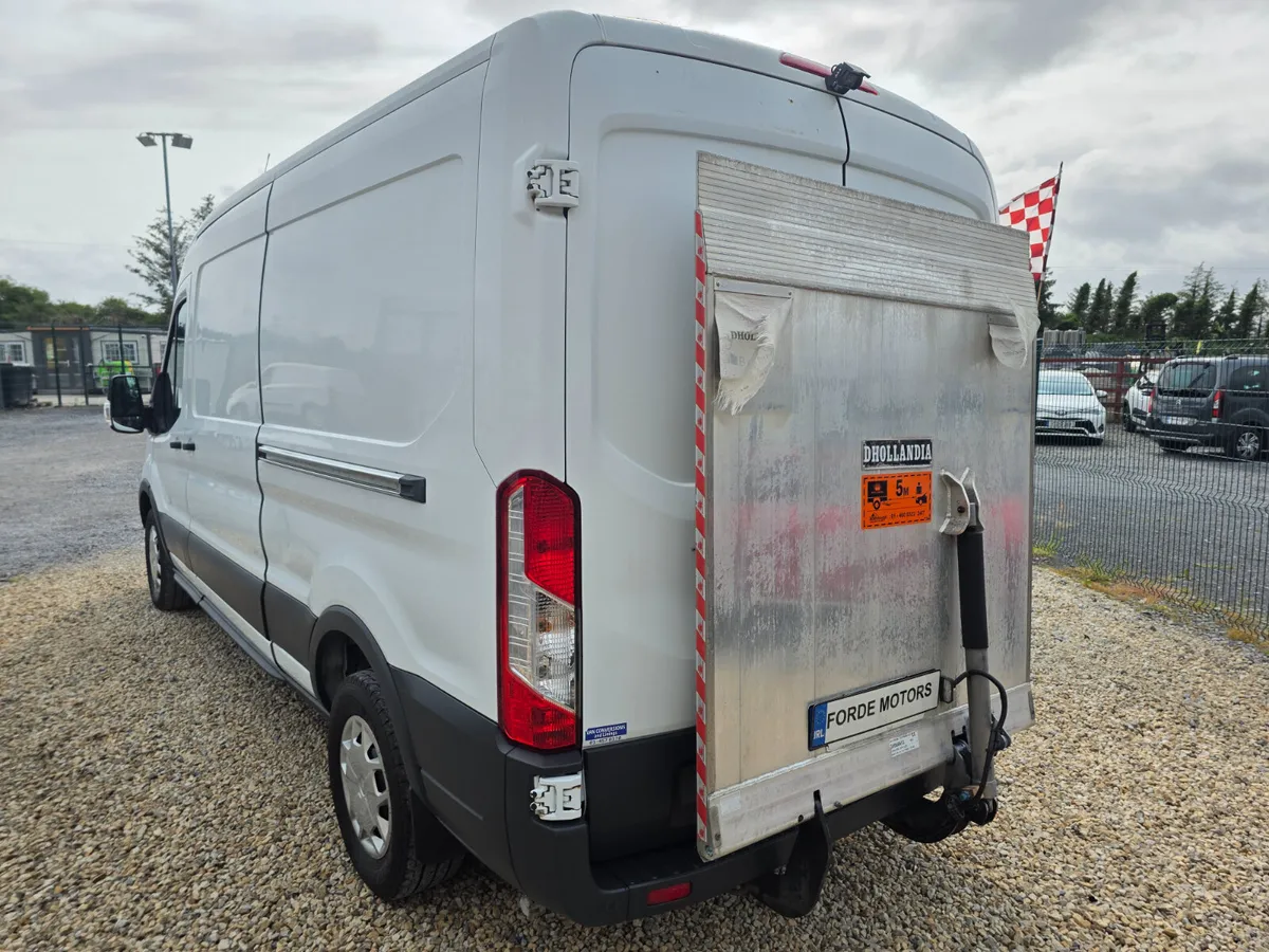 Ford Transit Highroof Tailgate Lift 2017 - Image 3