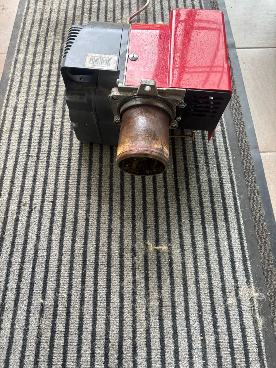 Riello (firebird C26 21/42 kw oil burner) - Image 3