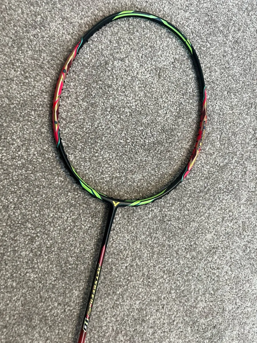 Victor badminton racket JS 10q - Image 1