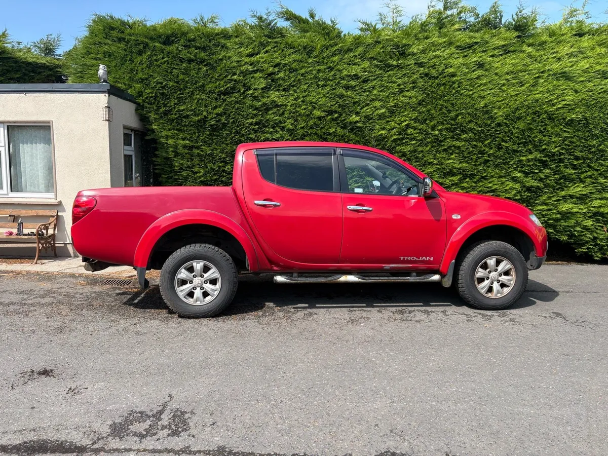 Mitsubishi Trojan L200 - Image 2
