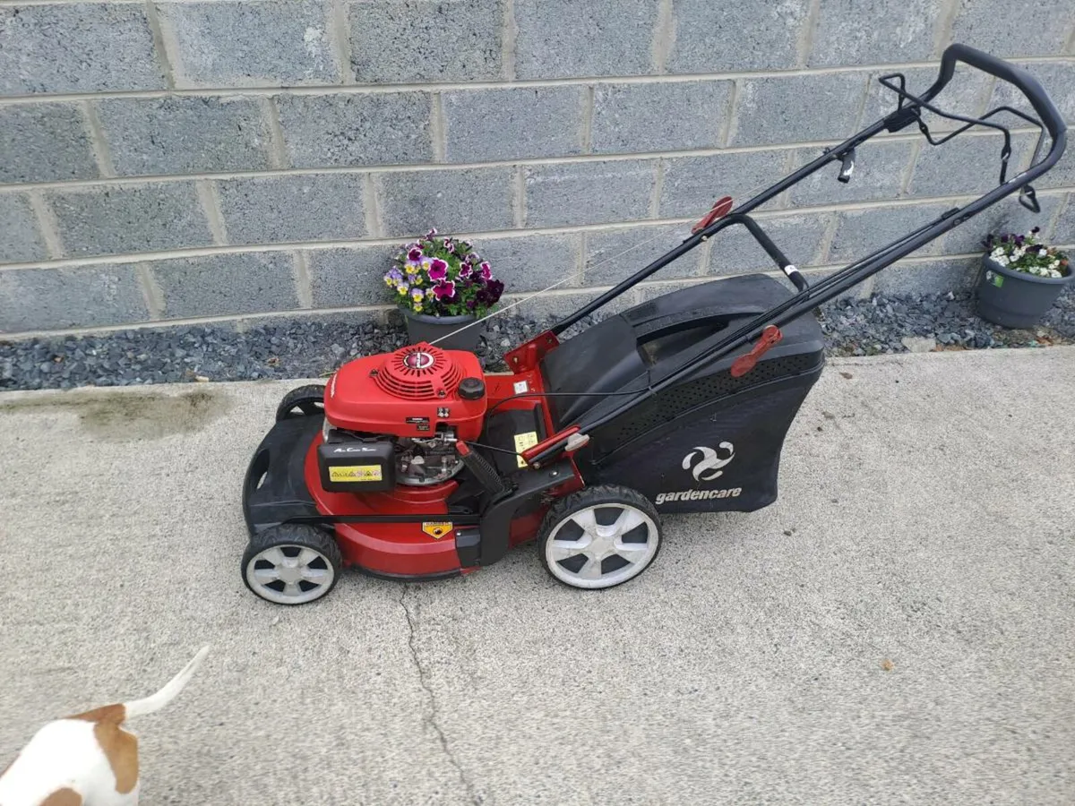 gardencare  lawnmower self-drive - Image 2