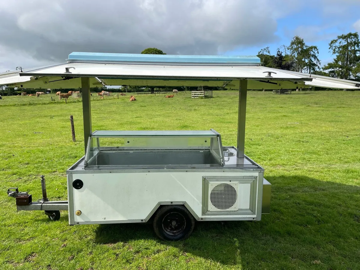 Fridge Display trailer - Image 1