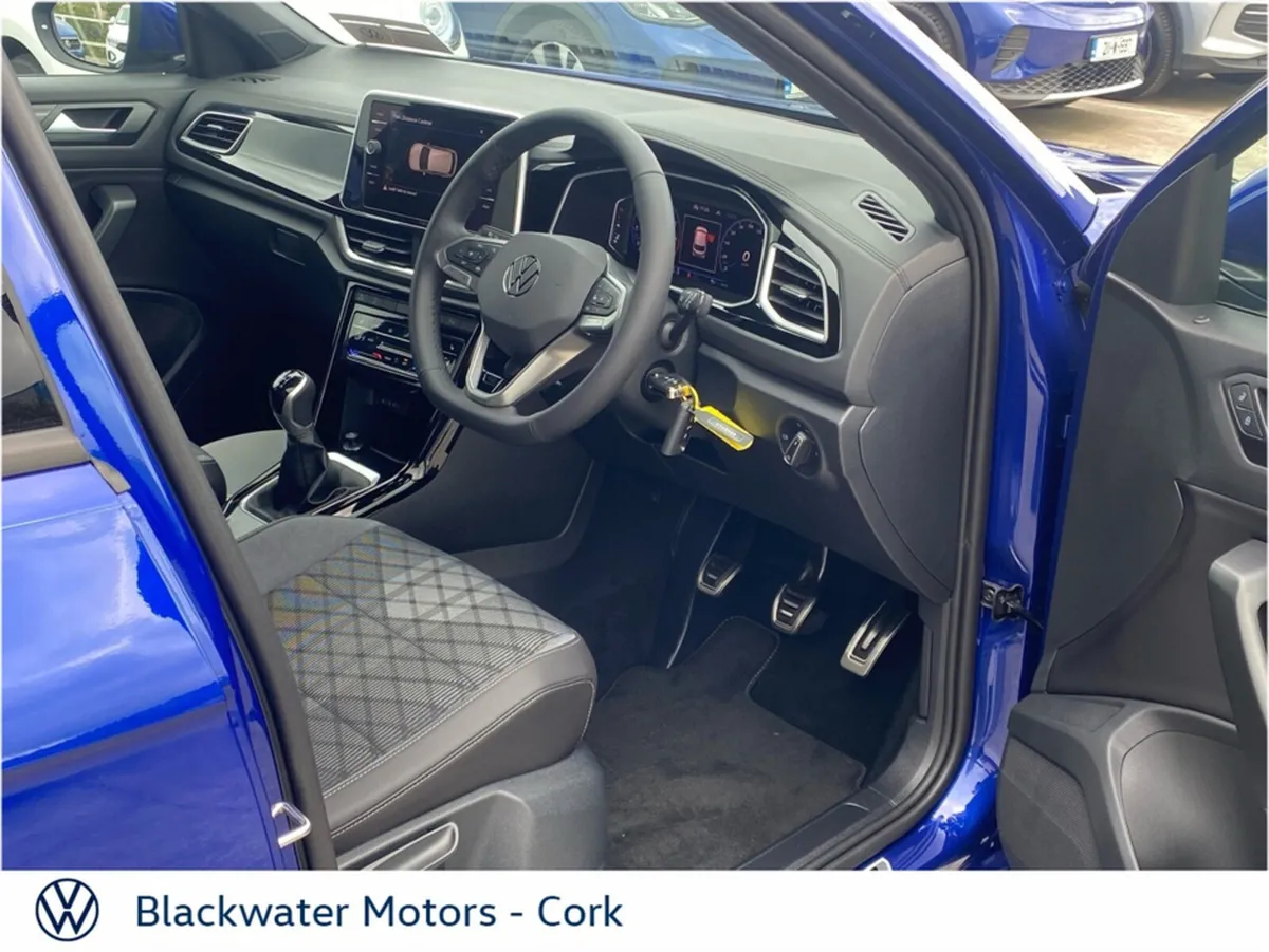 Volkswagen T-Roc R-Line 1.0 TSI 116BHP *ORDER YOUR - Image 4