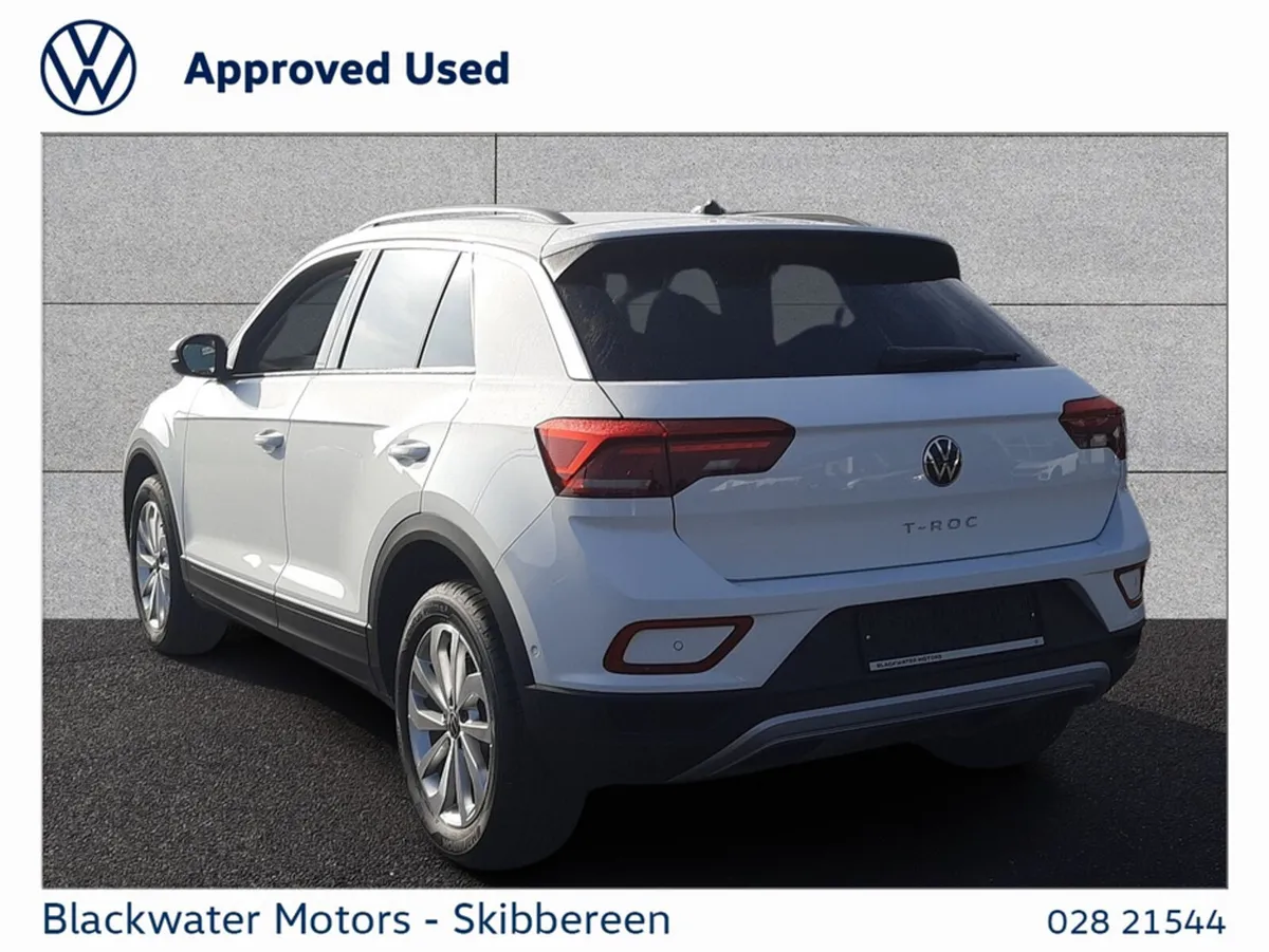 Volkswagen T-Roc SPECIAL EDITION 1.0TSI 116BHP Pet - Image 4