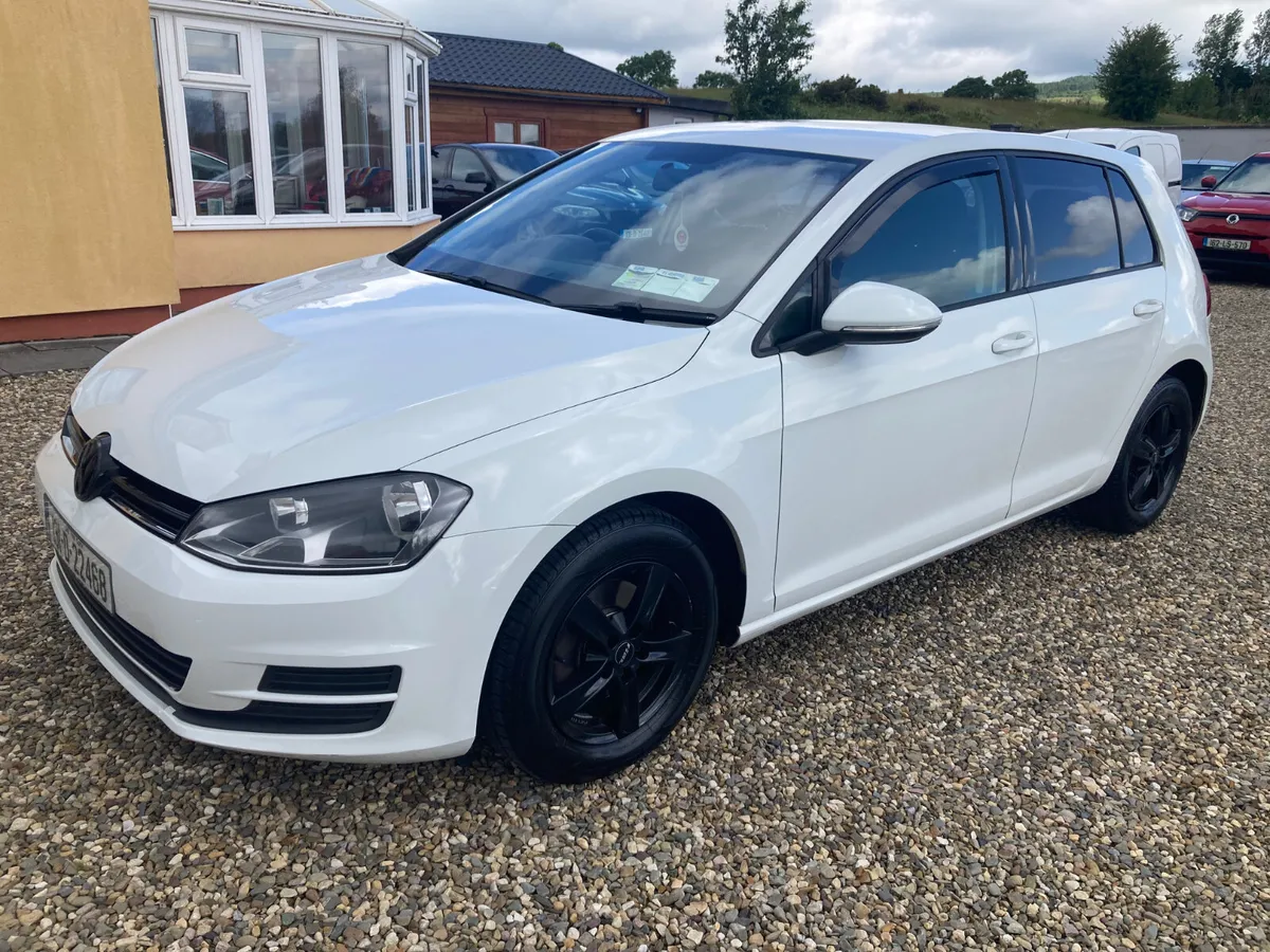 Volkswagen Golf 2013 petrol - Image 2