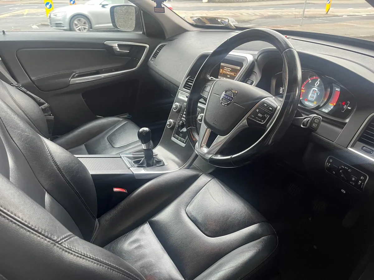 Volvo XC60 2015 - Image 3