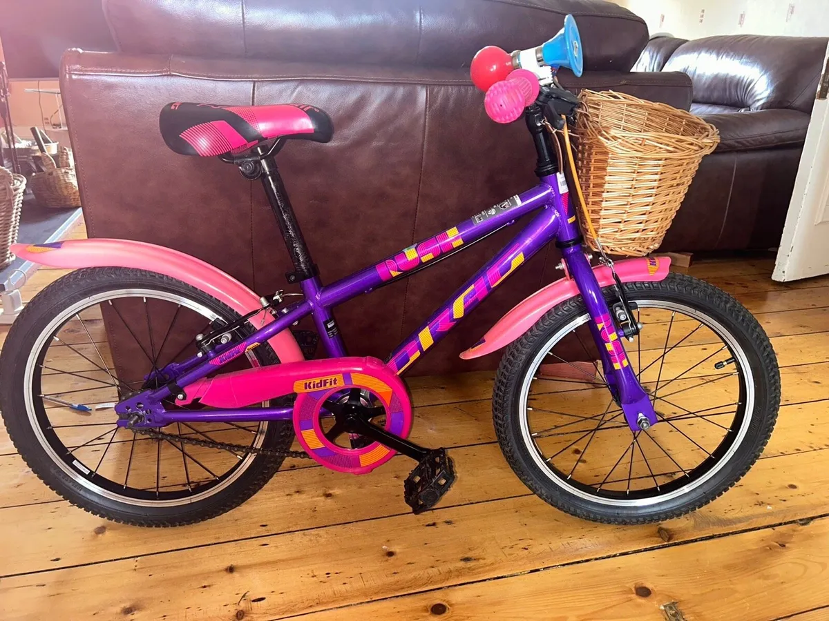 Girls 18 inch bicycle - Image 1
