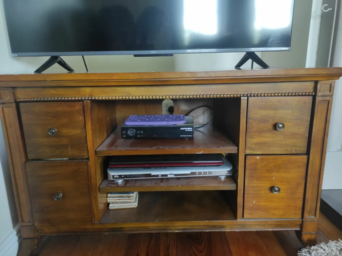 Television Stand - Image 1