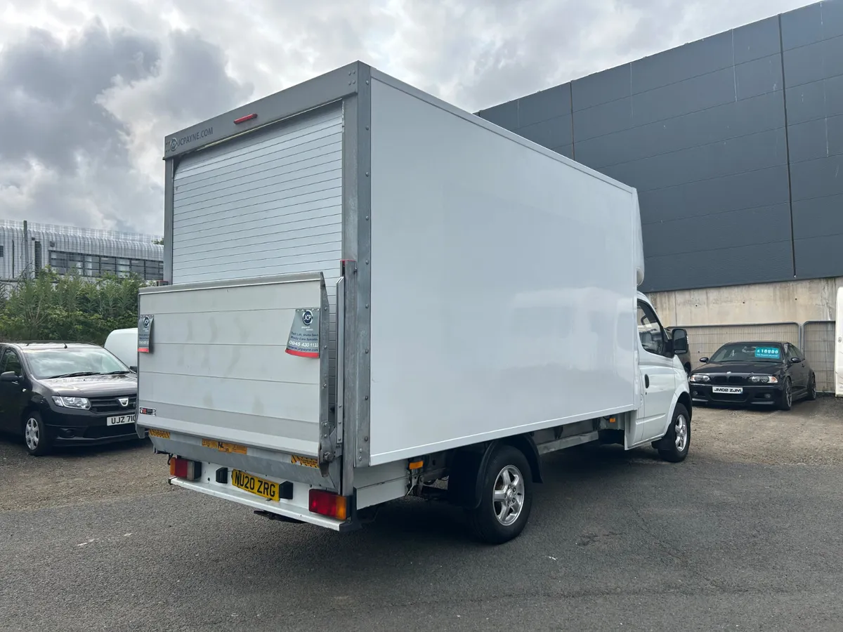 52k 2020 LDV maxus v80 Luton box van tail lift - Image 4