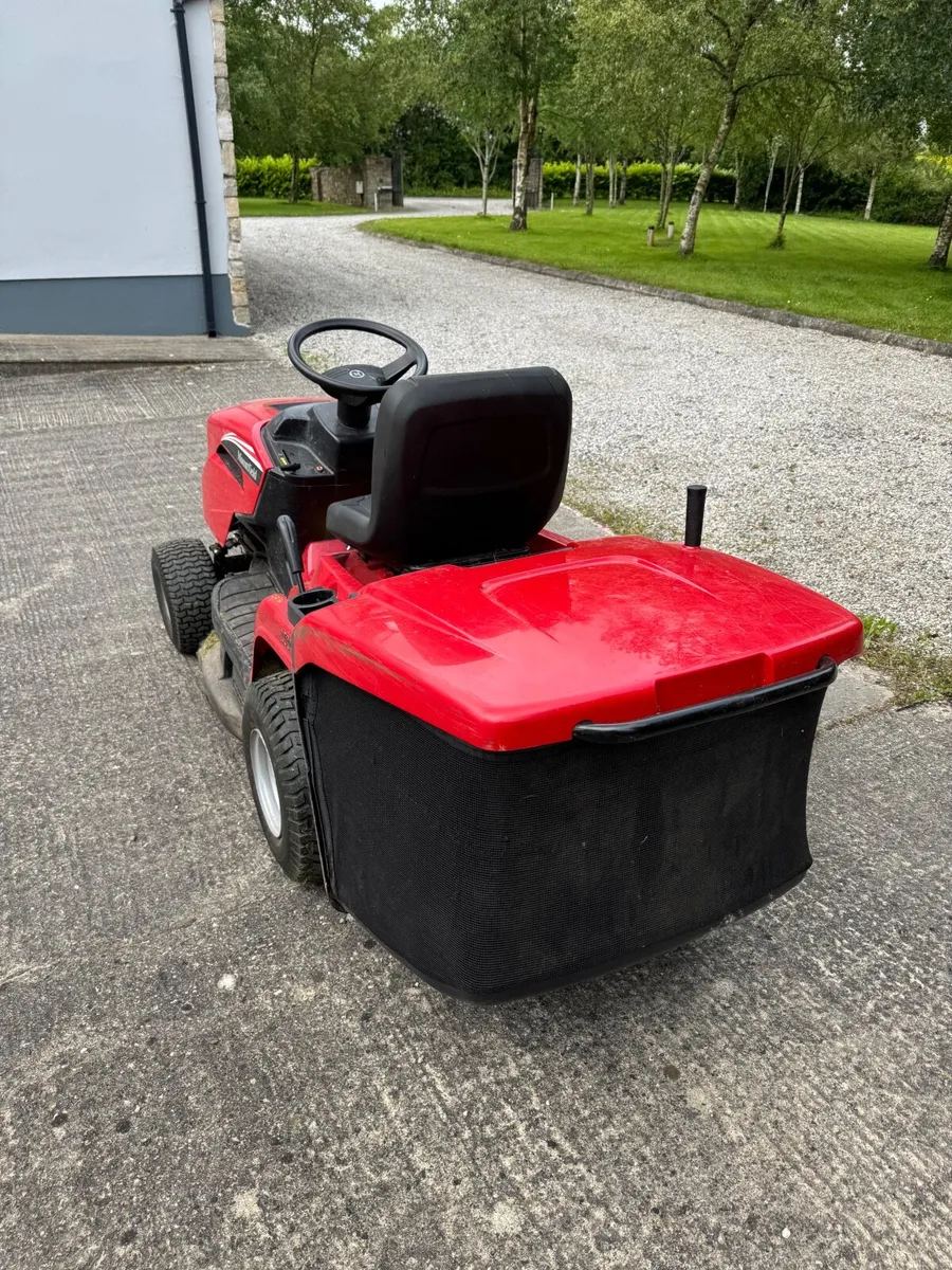 Mountfield 1530H Ride On Lawnmower - Image 4