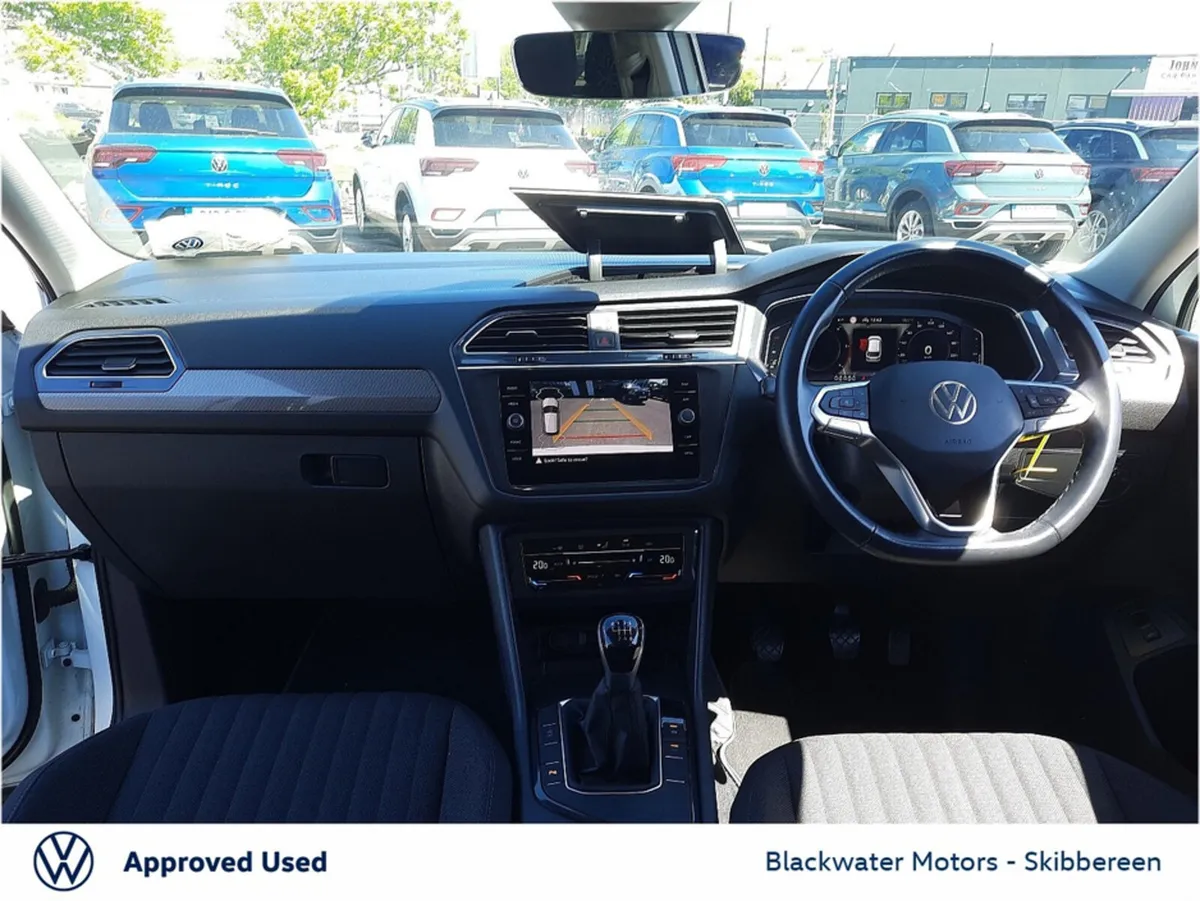 Volkswagen Tiguan Allspace 2.0TDI 150BHP LIFE - Image 3