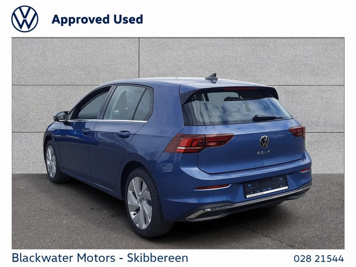 Volkswagen Golf GOLF STYLE 1.5 TSI 150HP - Image 4